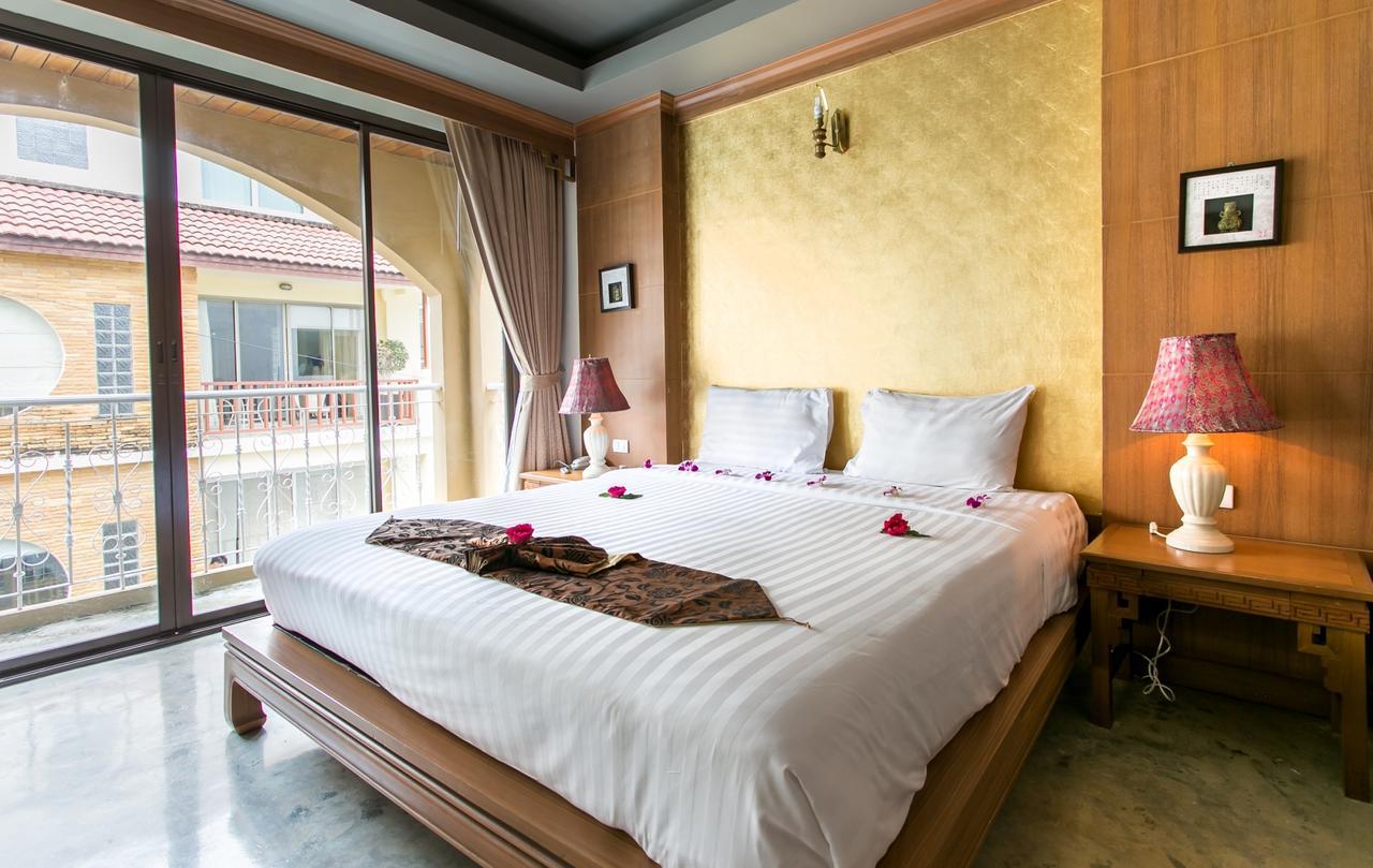 ホテル Minatale Phuket パトン エクステリア 写真