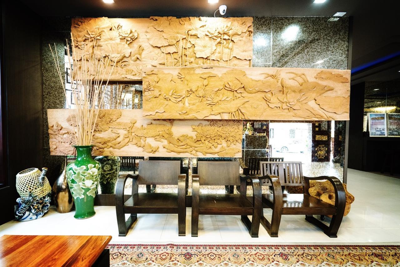 ホテル Minatale Phuket パトン エクステリア 写真