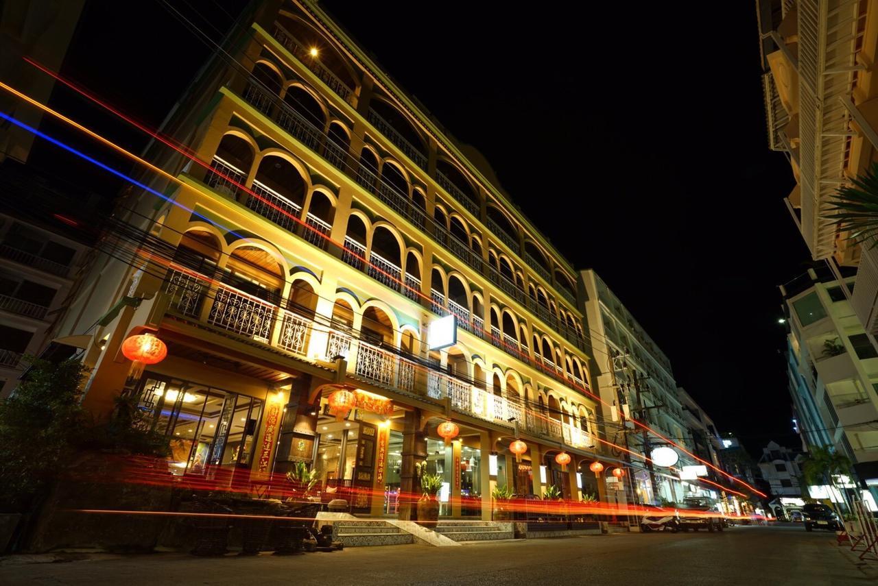 ホテル Minatale Phuket パトン エクステリア 写真